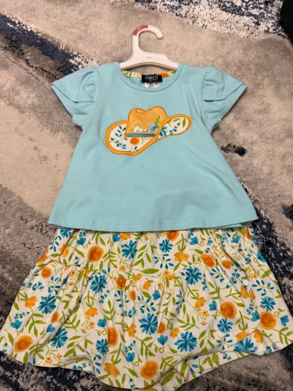 Ruve Too Girls 4T Cowgirl Floral Top & Skort Set